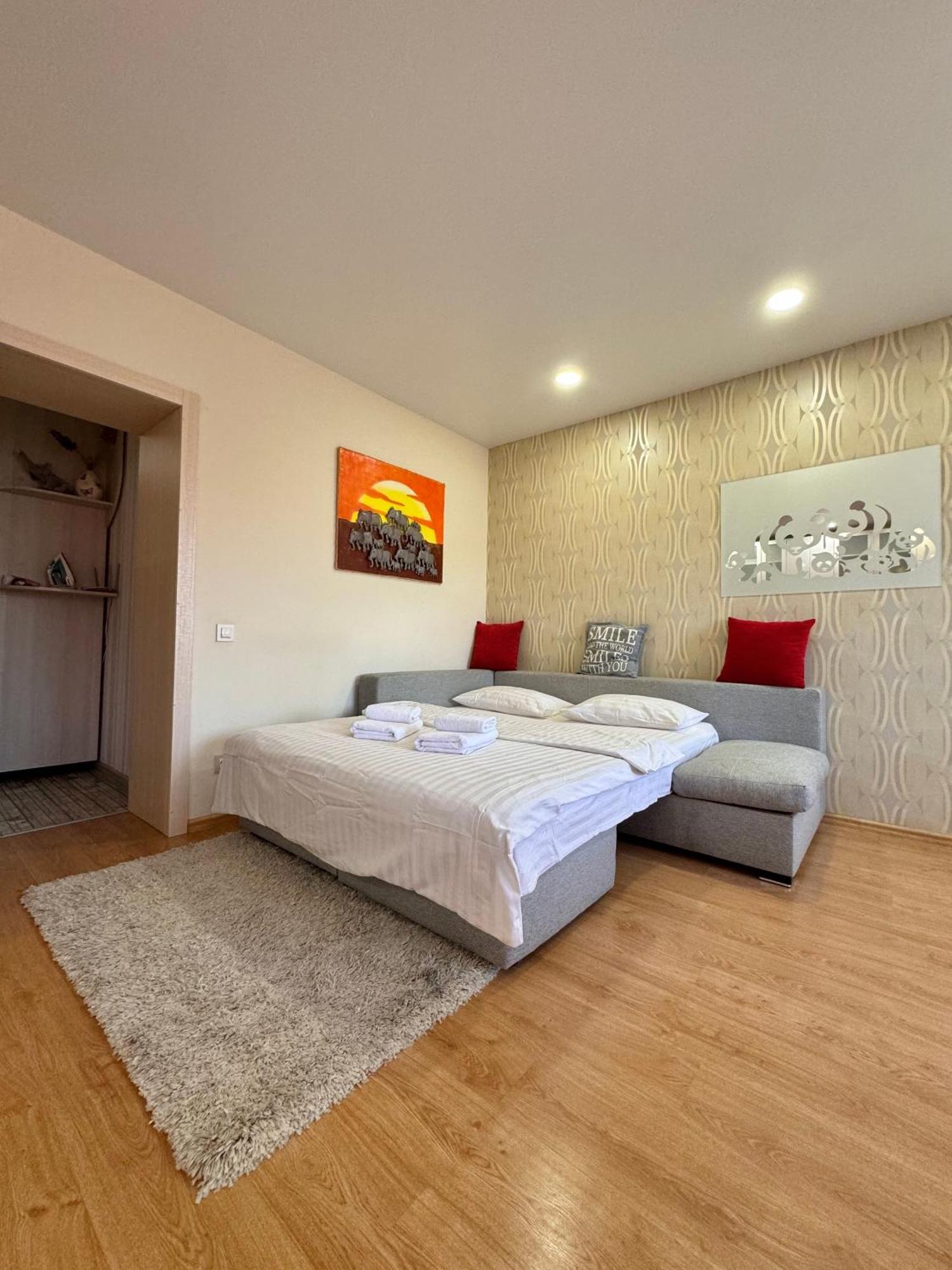 Apartpoltava Затишна 1-Кімнатна Студія,Новобудова В Самому Центрі Міста, Банківський Чек 외부 사진
